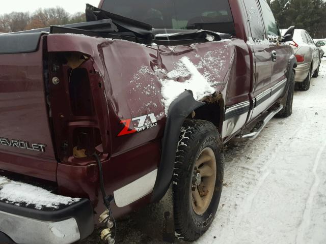 2GCEK19T721239569 - 2002 CHEVROLET SILVERADO MAROON photo 9