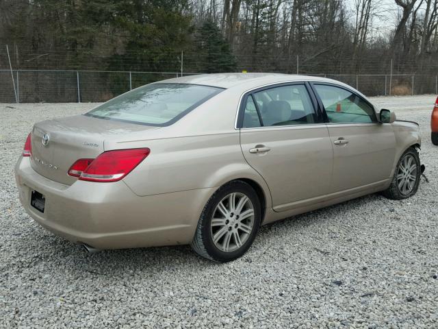 4T1BK36B05U055430 - 2005 TOYOTA AVALON XL TAN photo 4