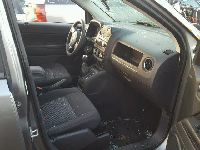 1J4NT1FA0BD243199 - 2011 JEEP COMPASS SP GRAY photo 5