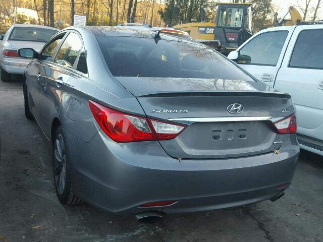 5NPEC4AB8DH562452 - 2013 HYUNDAI SONATA SE GRAY photo 3