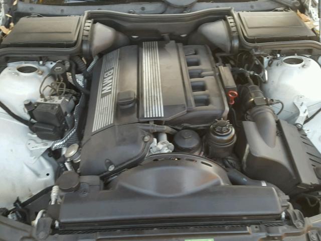 WBADT43422GY40366 - 2002 BMW 525 I AUTO SILVER photo 7