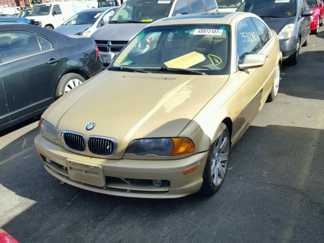 WBABM3340YJN81550 - 2000 BMW 323 CI GOLD photo 2