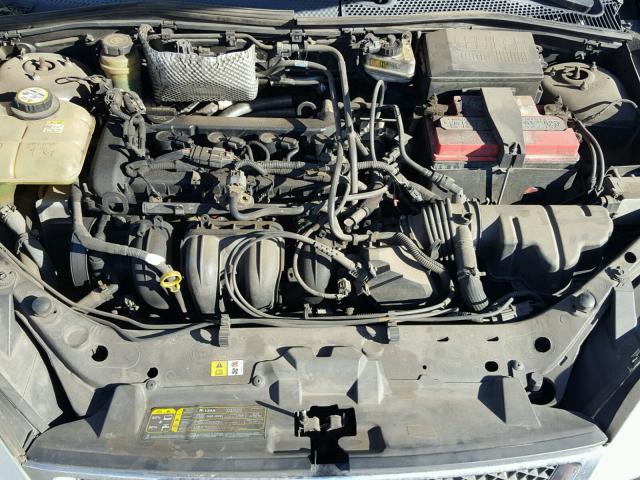 1FAHP34N16W132962 - 2006 FORD FOCUS ZX4 BLACK photo 7