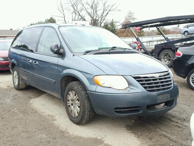 2A4GP44R07R340155 - 2007 CHRYSLER TOWN & COU GRAY photo 1