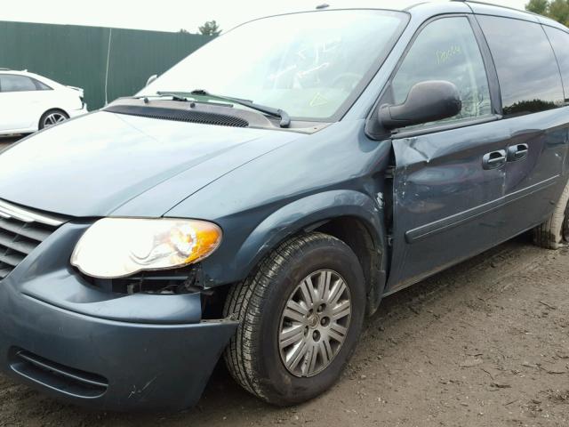 2A4GP44R07R340155 - 2007 CHRYSLER TOWN & COU GRAY photo 9