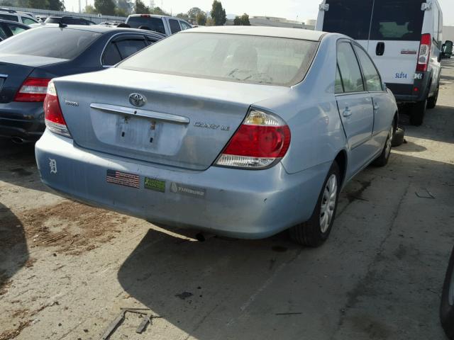 4T1BE32K75U540354 - 2005 TOYOTA CAMRY LE BLUE photo 4