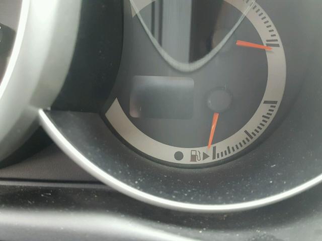 JM1BK143X71682600 - 2007 MAZDA 3 HATCHBAC RED photo 8