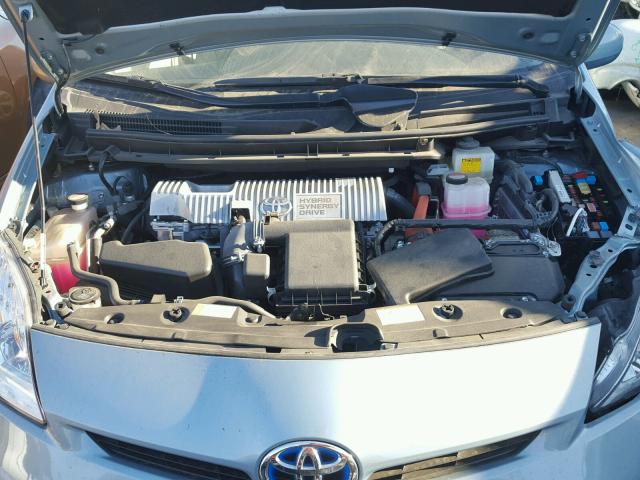 JTDKN3DU3F1985308 - 2015 TOYOTA PRIUS GREEN photo 7