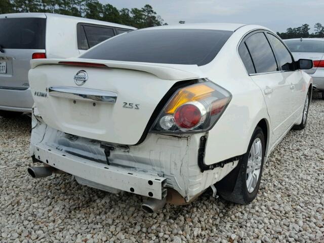 1N4AL2AP3CN495746 - 2012 NISSAN ALTIMA BAS WHITE photo 4