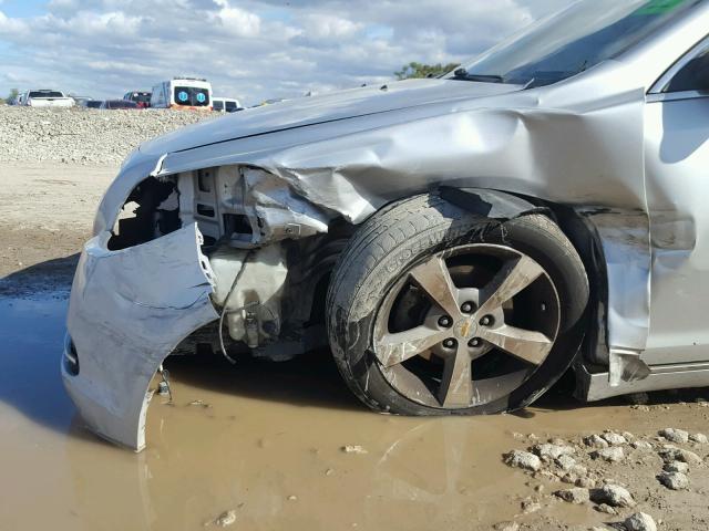 1G1ZC5E1XBF102458 - 2011 CHEVROLET MALIBU 1LT 银色 照片 9