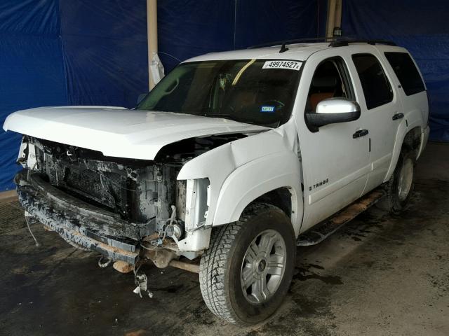 1GNFK13048R204045 - 2008 CHEVROLET TAHOE K150 WHITE photo 2