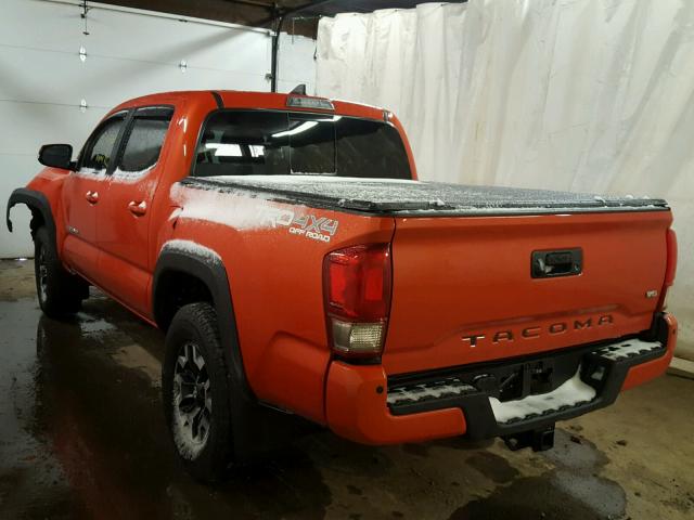 5TFCZ5AN4HX106478 - 2017 TOYOTA TACOMA DOU ORANGE photo 3