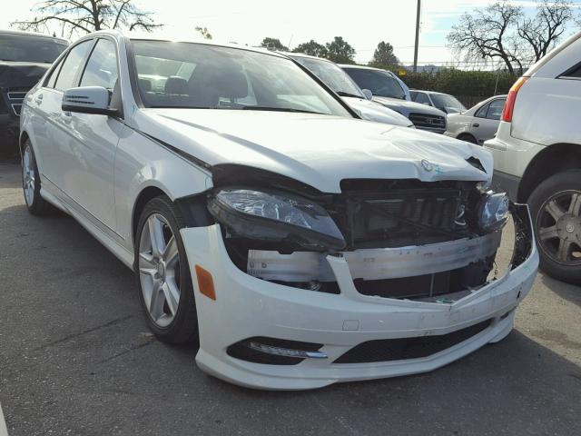 WDDGF5EB4BR143624 - 2011 MERCEDES-BENZ C 300 WHITE photo 1