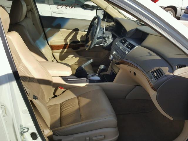 1HGCP36858A048673 - 2008 HONDA ACCORD EXL WHITE photo 5