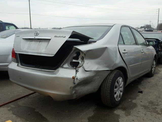 4T1BE32K65U992909 - 2005 TOYOTA CAMRY LE ვერცხლისფერი ფოტო 4
