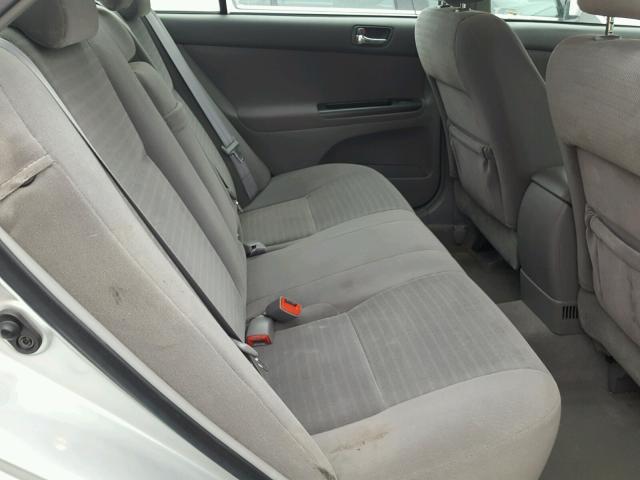 4T1BE32K65U992909 - 2005 TOYOTA CAMRY LE ვერცხლისფერი ფოტო 6