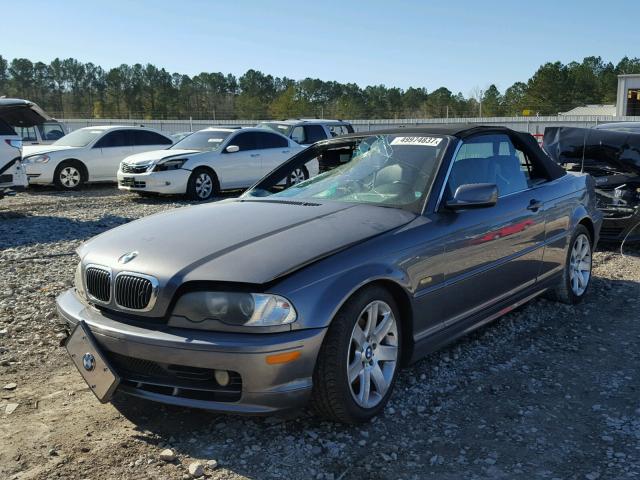 WBABS33482PG82543 - 2002 BMW 325 CI GRAY photo 2