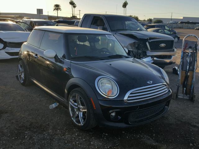 WMWSU3C50BT099780 - 2011 MINI COOPER BLACK photo 1