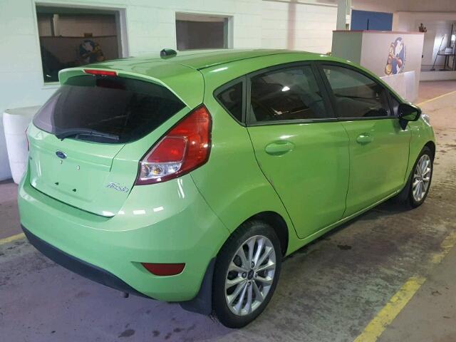 3FADP4EJ9EM101361 - 2014 FORD FIESTA SE GREEN photo 4