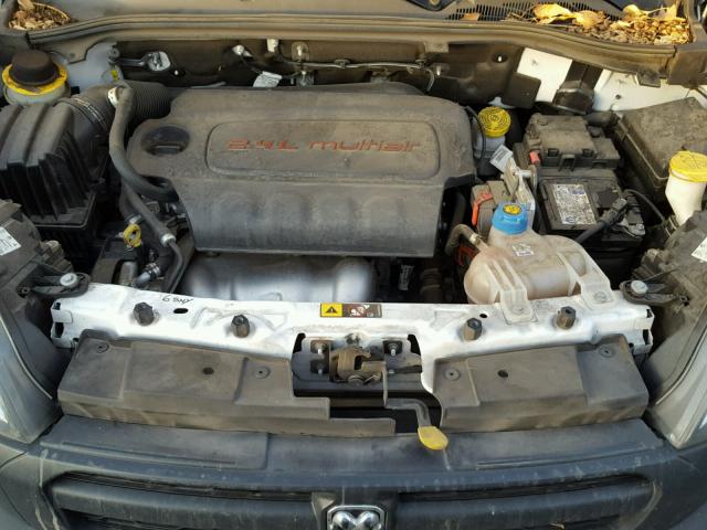 ZFBERFAT2F6A42480 - 2015 RAM PROMASTER 白色 照片 7