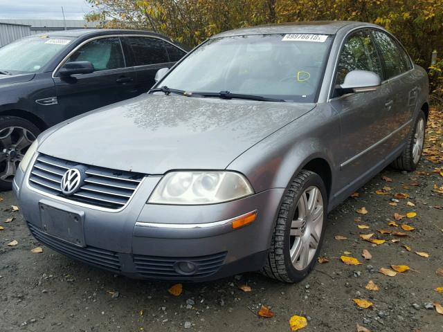 WVWTU63B05E002732 - 2005 VOLKSWAGEN PASSAT GLX 灰色 照片 2