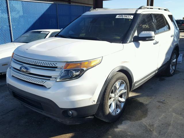 1FM5K7F88DGB68435 - 2013 FORD EXPLORER L WHITE photo 2