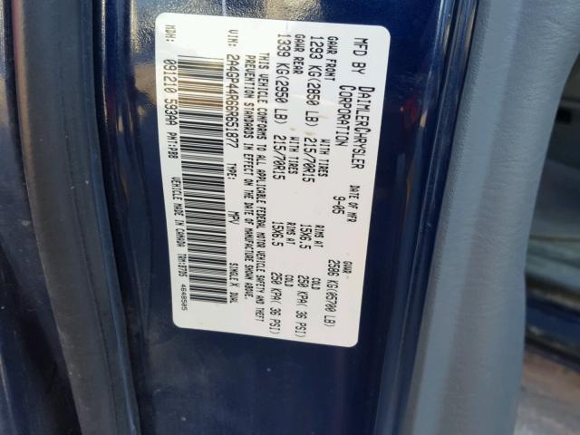 2A4GP44R66R651877 - 2006 CHRYSLER TOWN & COU BLUE photo 10