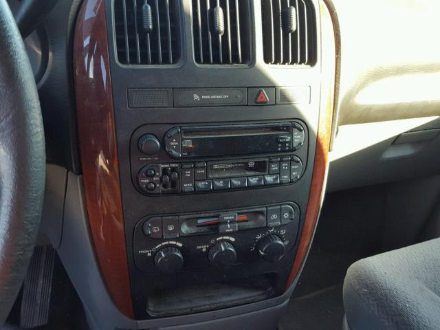 2A4GP44R66R651877 - 2006 CHRYSLER TOWN & COU BLUE photo 9