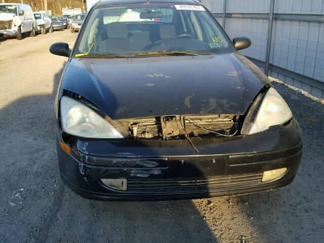 1FAFP34351W322312 - 2001 FORD FOCUS SE BLACK photo 9