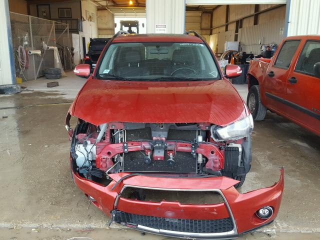 JA4AS3AWXAZ016099 - 2010 MITSUBISHI OUTLANDER RED photo 9