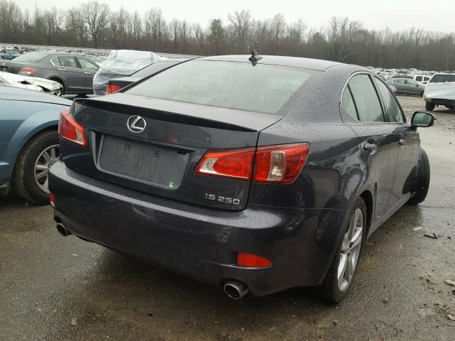 JTHBF5C20B5129992 - 2011 LEXUS IS 250 GRAY photo 4