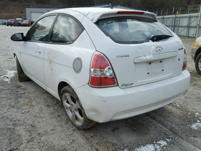 KMHCN36CX8U082238 - 2008 HYUNDAI ACCENT SE WHITE photo 3