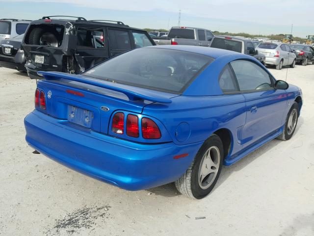 1FAFP4040WF117024 - 1998 FORD MUSTANG BLUE photo 4