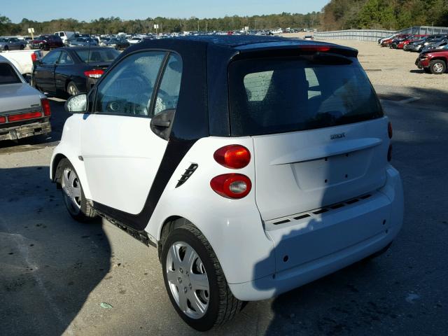 WMEEJ3BA3CK533352 - 2012 SMART FORTWO PUR WHITE photo 3