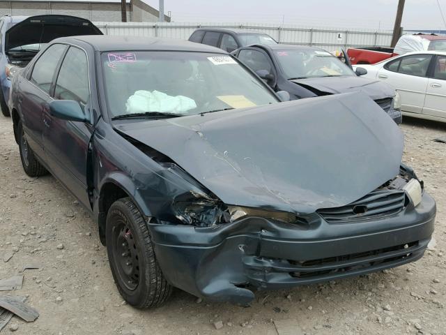 JT2BG22K7W0157430 - 1998 TOYOTA CAMRY CE GREEN photo 1