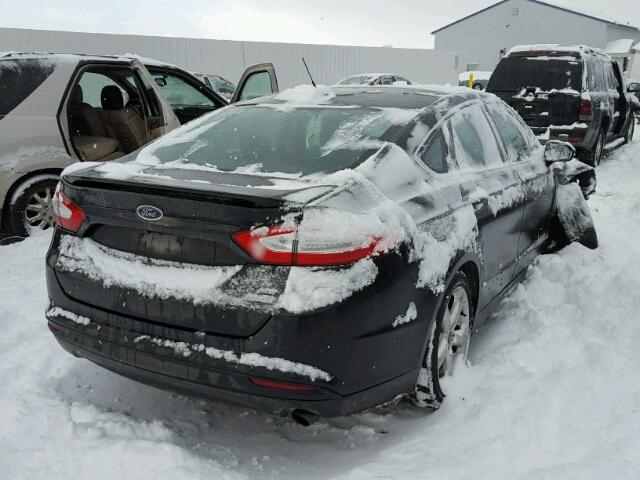 1FA6P0HD5E5374908 - 2014 FORD FUSION SE BLACK photo 4