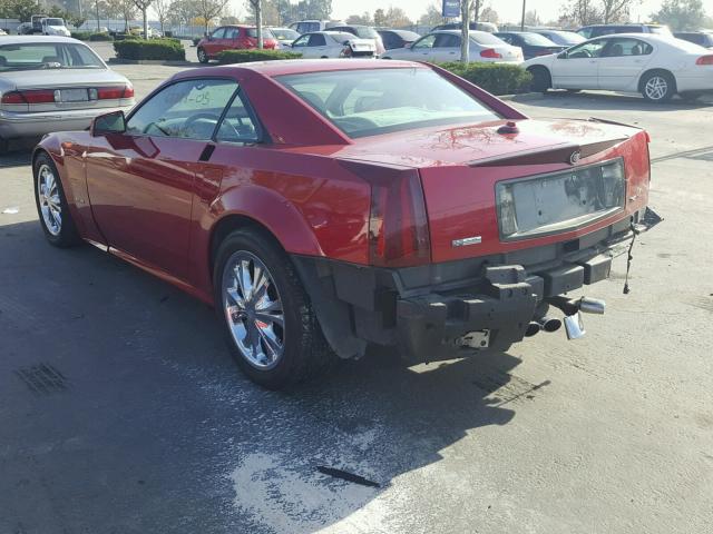 1G6YV34A155600855 - 2005 CADILLAC XLR RED photo 3