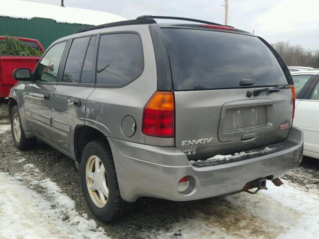 1GKDT13S852353162 - 2005 GMC ENVOY GRAY photo 3