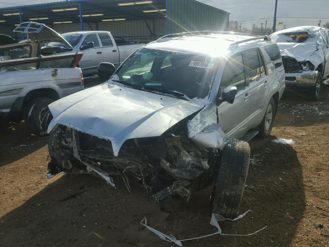 JTEBU14R640029774 - 2004 TOYOTA 4RUNNER SR GRAY photo 2