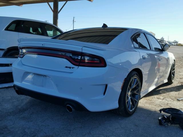 2C3CDXEJ1HH505021 - 2017 DODGE CHARGER SR WHITE photo 4