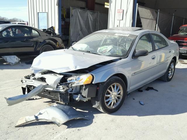 1C3EL56U51N513404 - 2001 CHRYSLER SEBRING LX BLUE photo 2