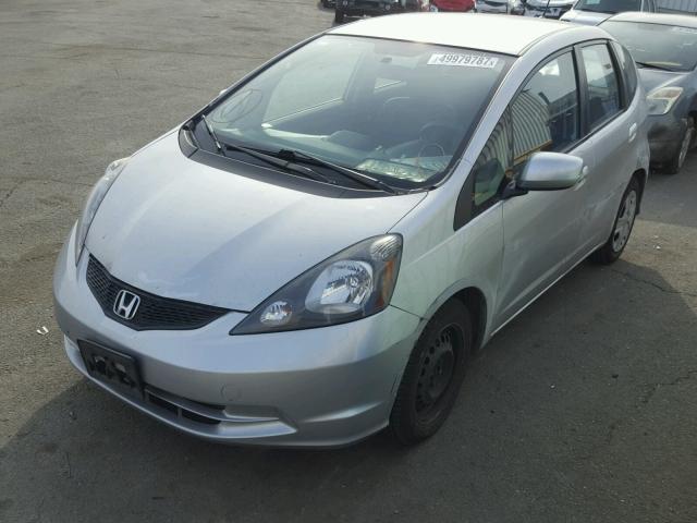 JHMGE8H34DC040260 - 2013 HONDA FIT SILVER photo 2