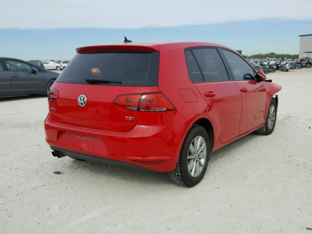 3VW217AU3GM021445 - 2016 VOLKSWAGEN GOLF S/SE RED photo 4