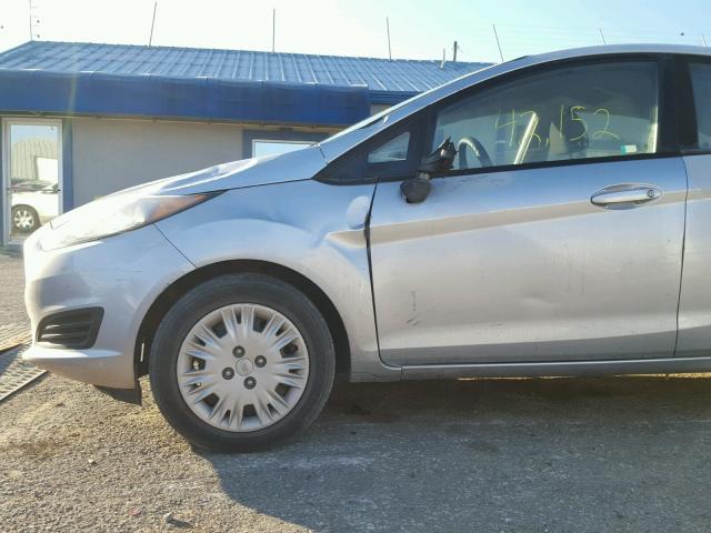 3FADP4AJ7GM104820 - 2016 FORD FIESTA S GRAY photo 9