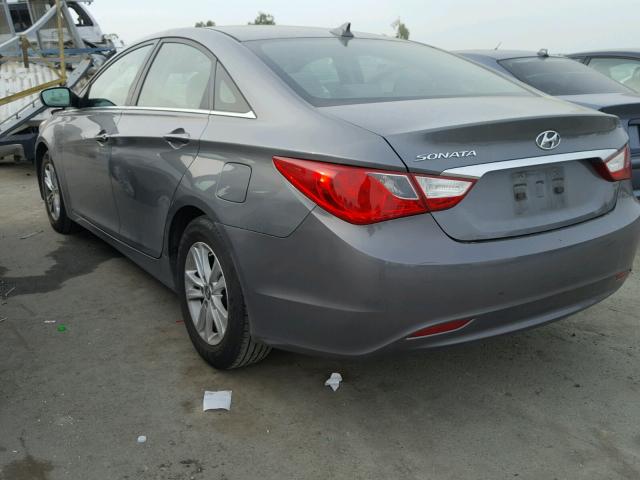 5NPEB4AC9DH734595 - 2013 HYUNDAI SONATA GLS GRAY photo 3