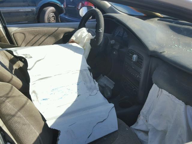 1G8ZK52761Z266431 - 2001 SATURN SL2 WHITE photo 5