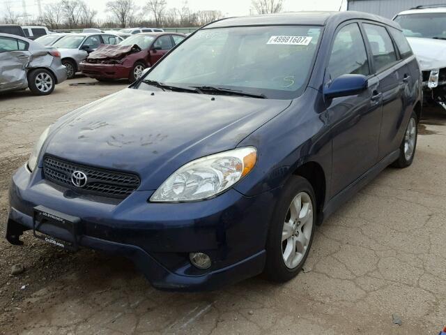 2T1KR32E55C492644 - 2005 TOYOTA MATRIX XR BLUE photo 2