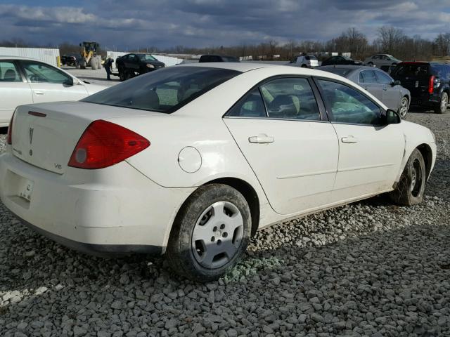 1G2ZG528254148271 - 2005 PONTIAC G6 WHITE photo 4