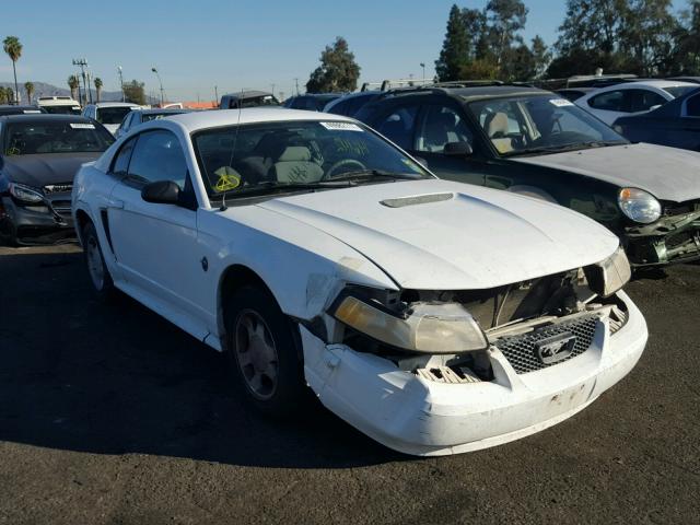 1FAFP4044XF123264 - 1999 FORD MUSTANG WHITE photo 1