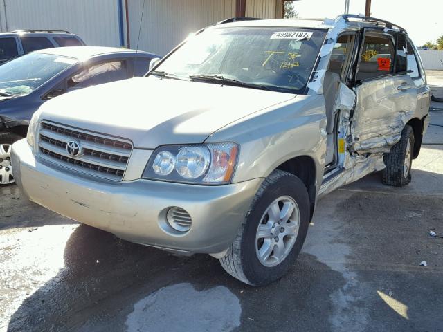 JTEHF21A330113154 - 2003 TOYOTA HIGHLANDER TAN photo 2